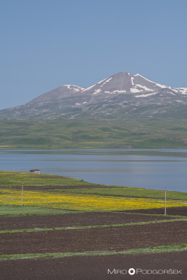 Jezero Paravani
